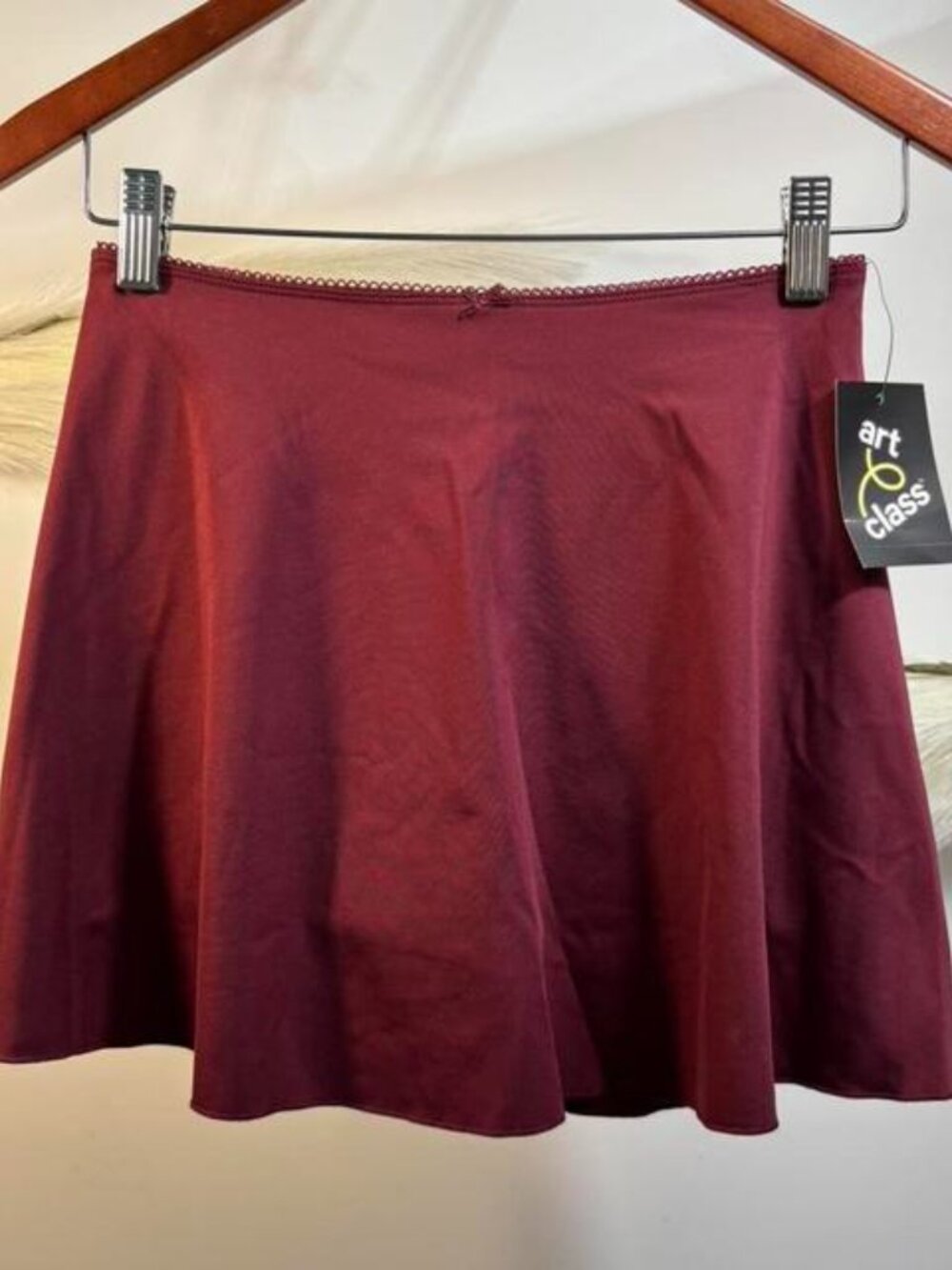 (#09) Burgundy skort with built-in shorts and elastic waistband